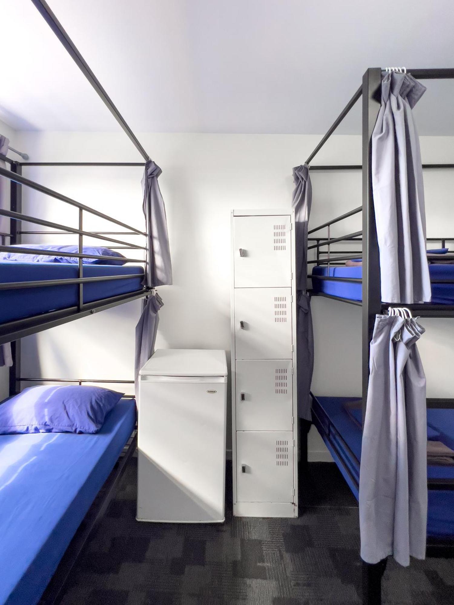 Somewhere To Stay Backpackers Брисбен Номер фото